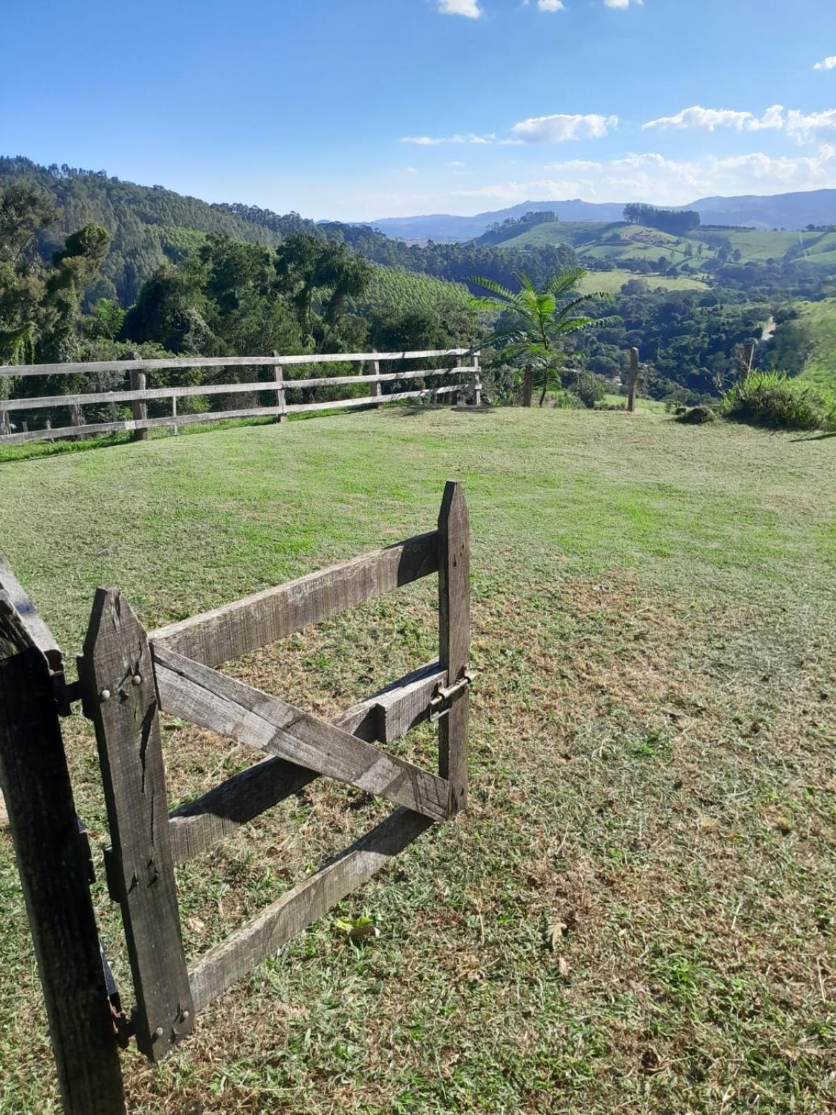 Cafune 4* Socorro (Sao Paulo)